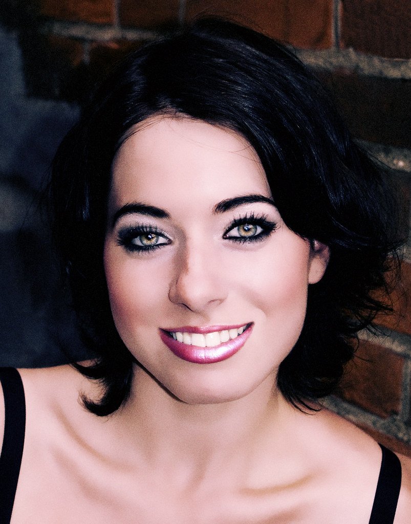 Digital make up.. yes, yes :)