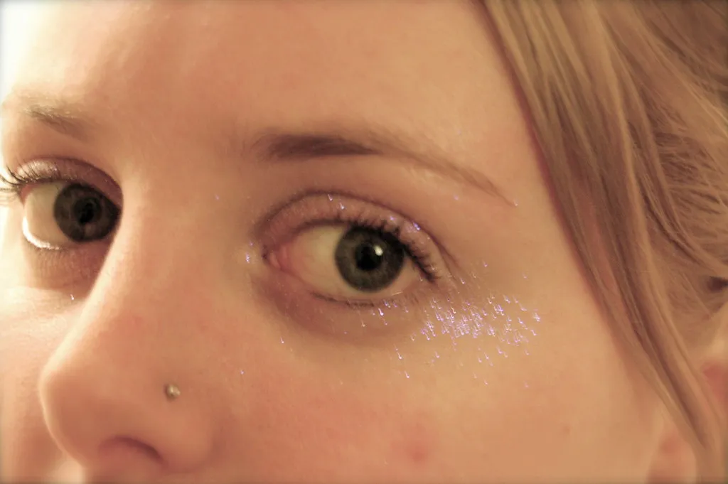 3883 my sparkly eyes