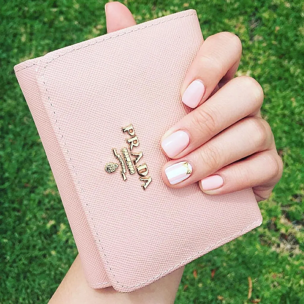 Nail_Art_Wallet