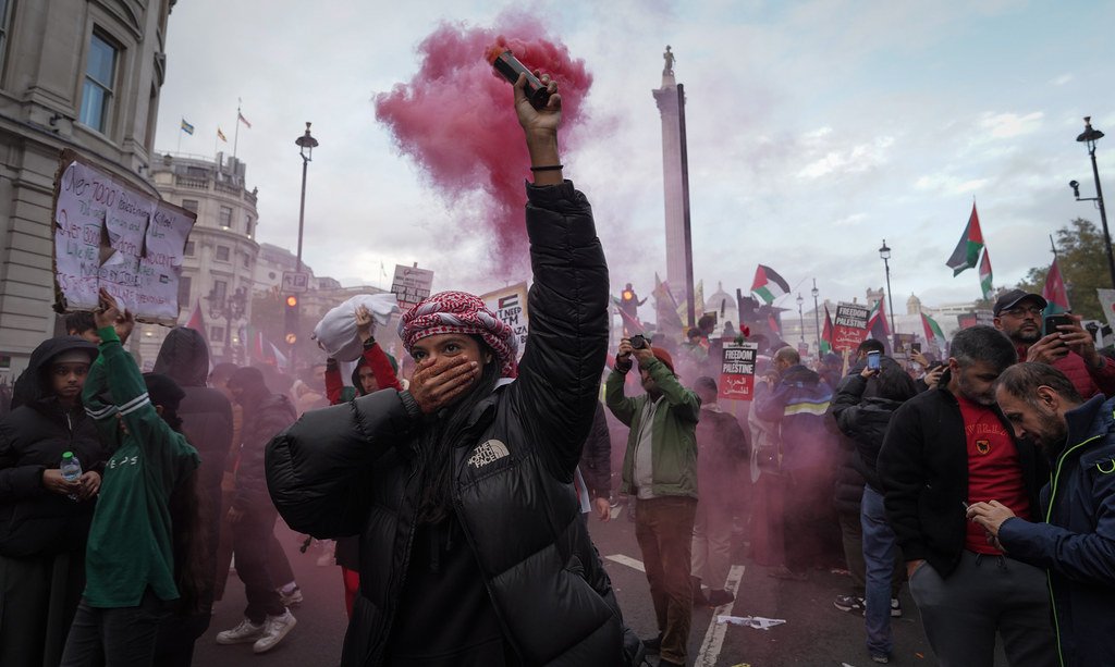 Red for a Palestinian and Global Intifada. A Socialist Intifada?