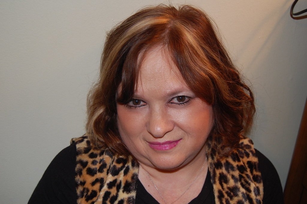 pink/brown smoky eye