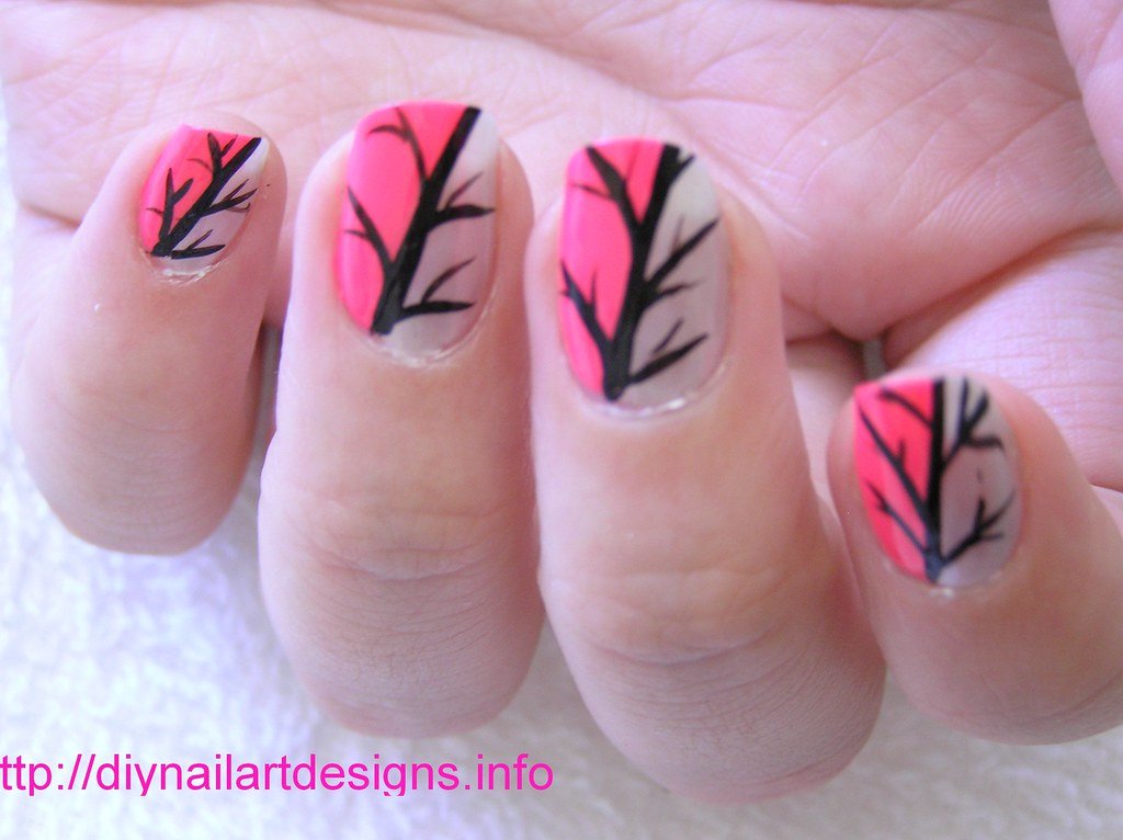 Easy Nail Art Designs: Pink and Silver Abstract Nail Design