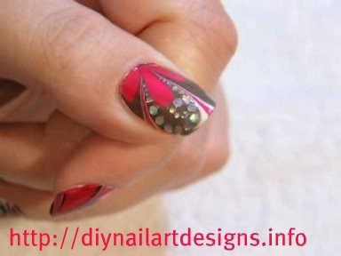DIY Nail Art Designs: Water Marble Tutorial in White, Red, and Black