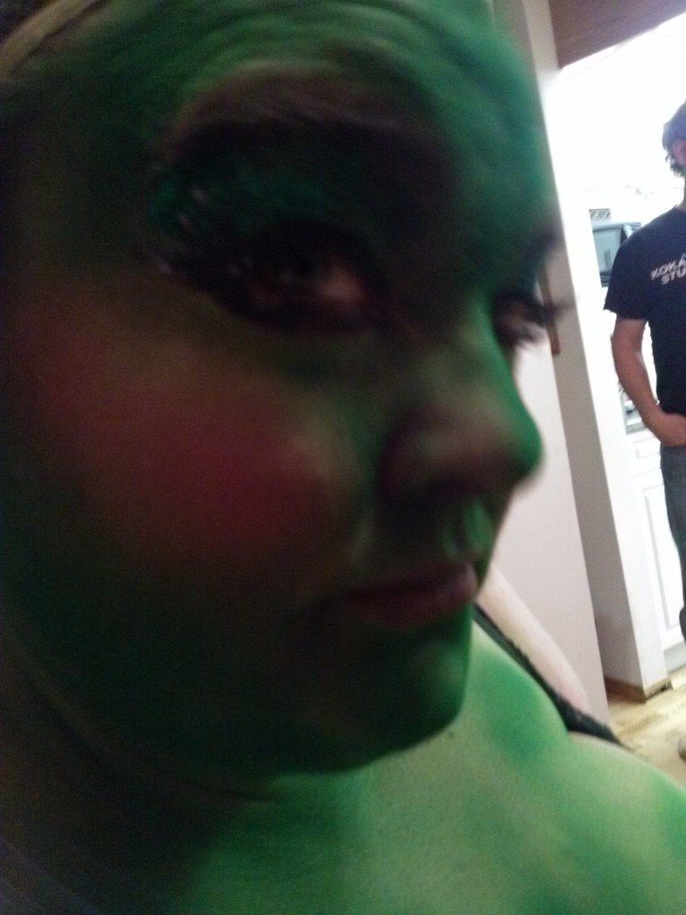Fiona makeup close up