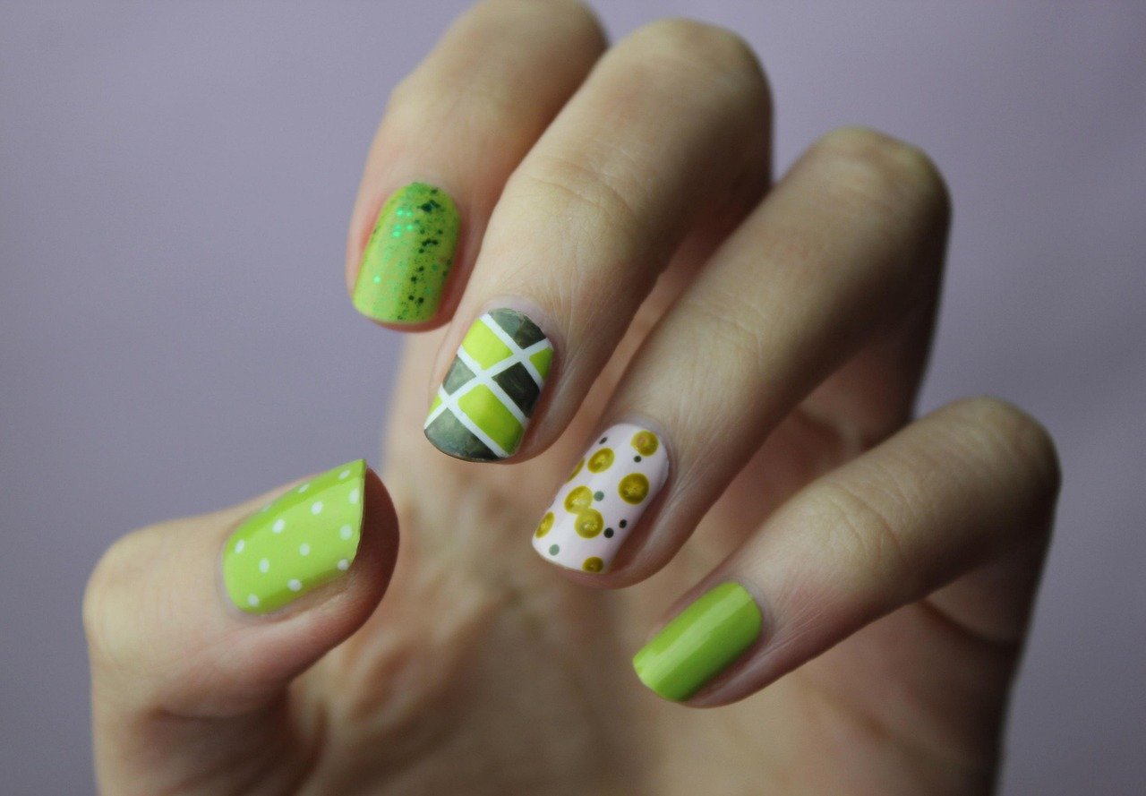 nail art, manicure, nails, nail polish, cuticles, green manicure, green nail art, green nail polish, flowers, fingernails, flower wallpaper, color, flower background, polish, woman, hand, nail spa, beautiful flowers, style, glamour, female, nature, natural nails, elegant nails