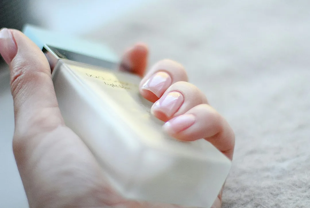 a person holding a card