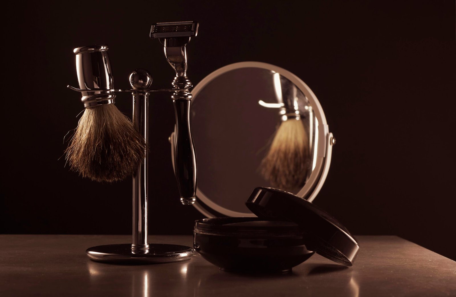 2 stainless steel table lamps