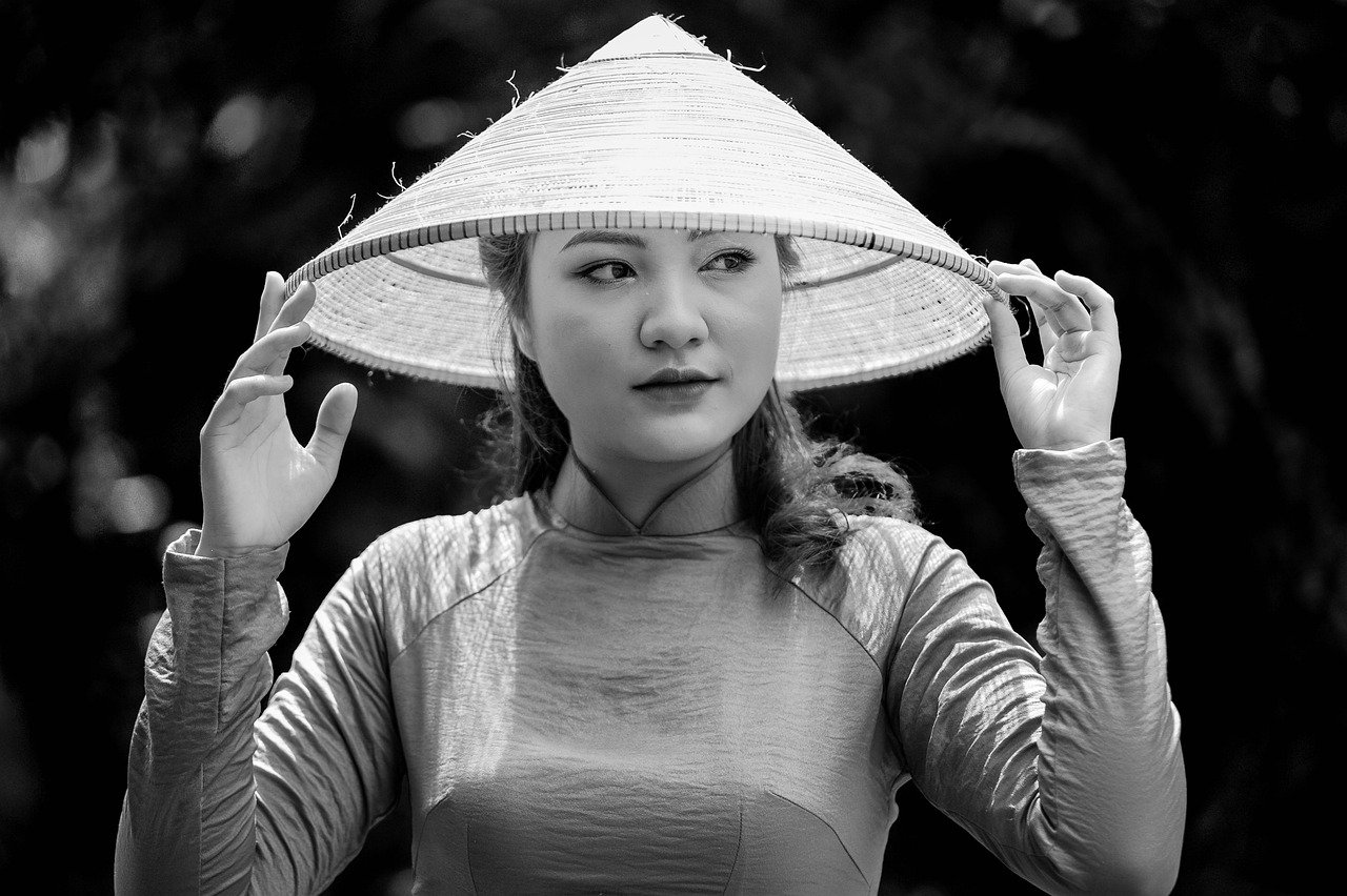 woman, asian, conical hat, portrait, saigon, vietnam, model, black and white
