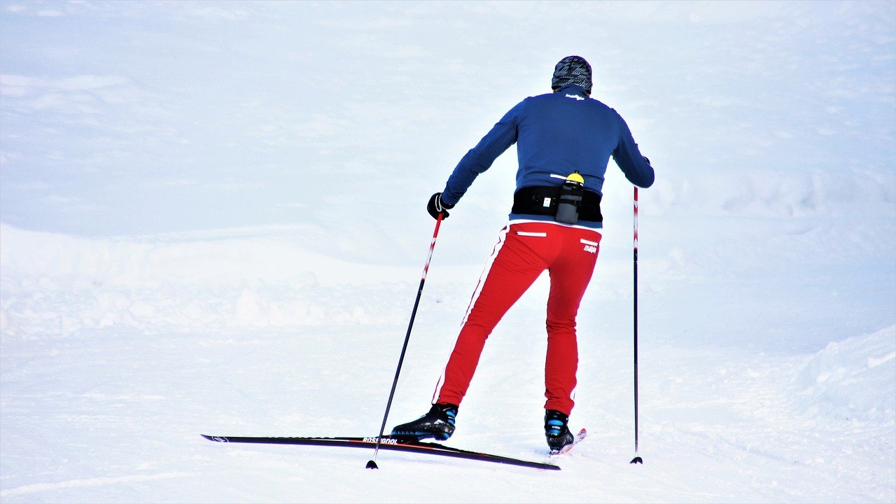 skier, snow, active, ski, white, skiing, sports, alpine, winter, from, snowy, nature, lifestyle, mood, vacations, relaxation, season, pants, legs, in motion