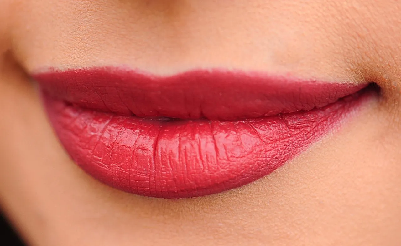 lips, red, woman, girl, makeup, red lips, glamour, female, skin, make-up, color, sensual, orange makeup, orange color, orange lips