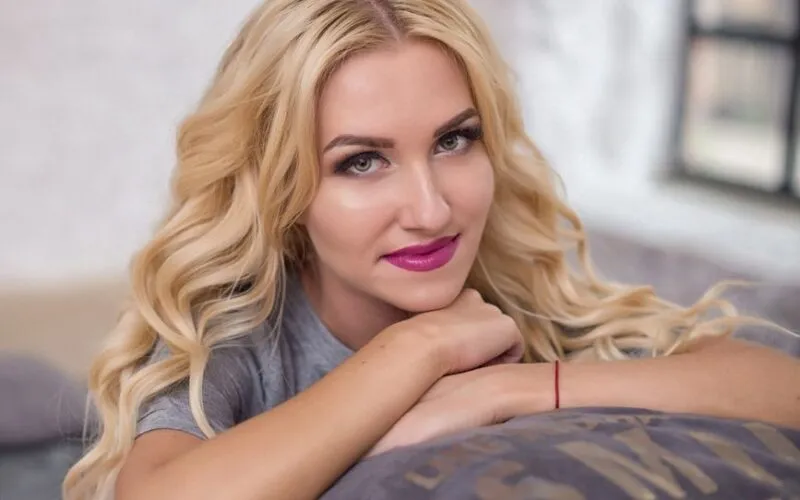 Jaka Farba Do Włosów Jasny Blond? 5 Sprawdzonych Porad Eksperta